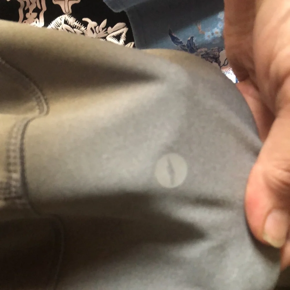 SOLD Avia yoga pants size M (8-10) - Picture 8 of 10